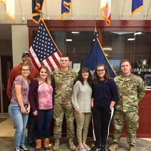 Meet your Posher, Dylan